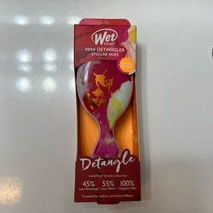 Wet Brush mini detangler